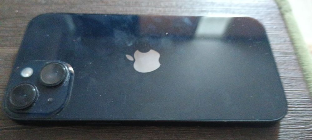 Продам айфон 14,