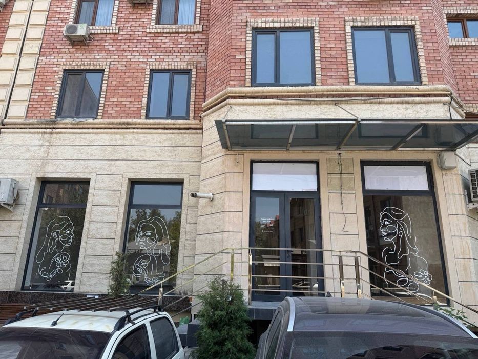 Продаётся нежилое помещение