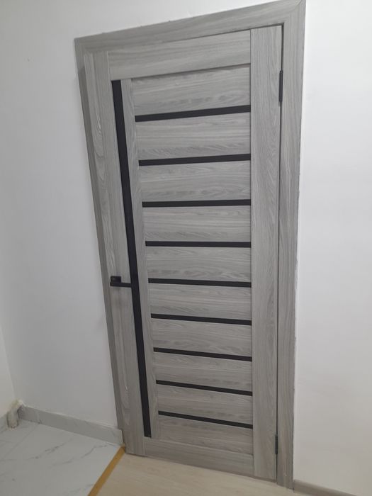 Продам  межкомнатные двери