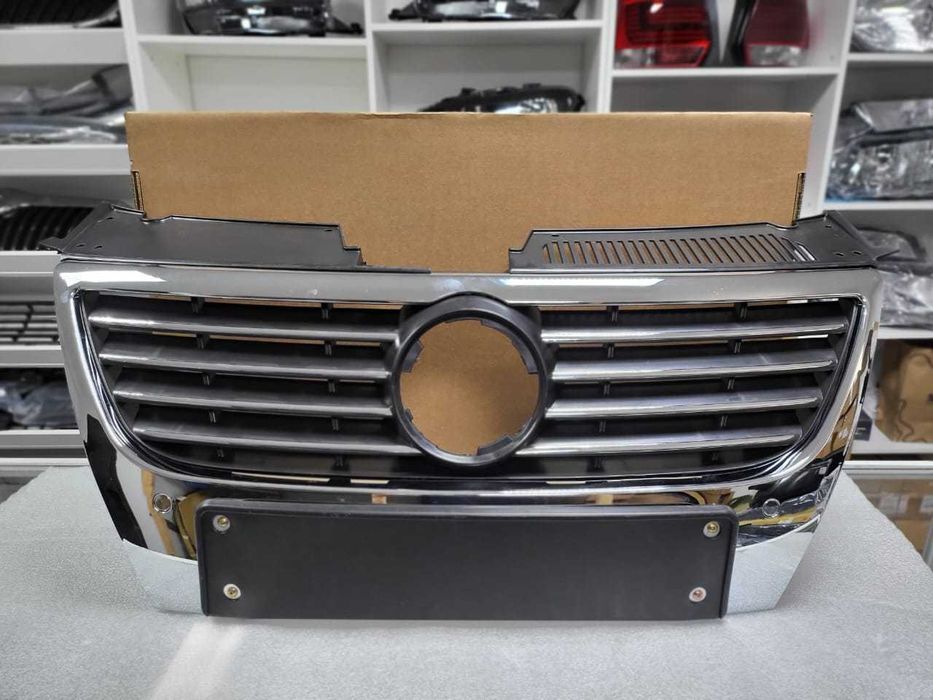 Решетка радиатора VW PASSAT B6