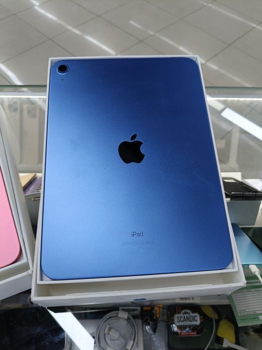 Срочно iPad 10 64гб