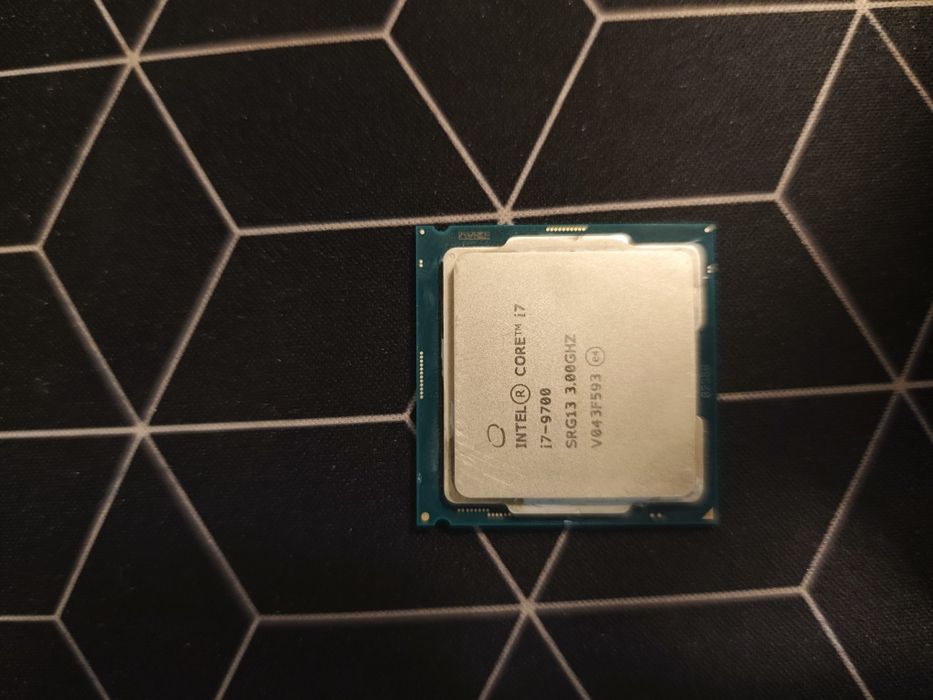 Procesor i7-9700