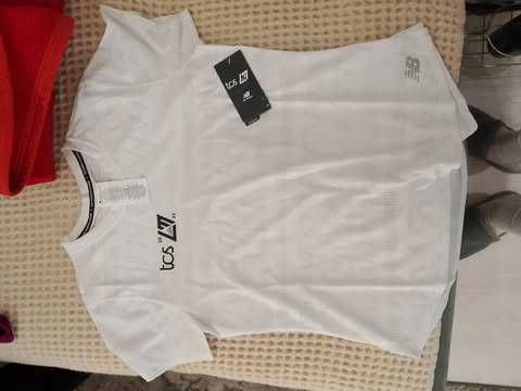 Тениска и чантичка North Face