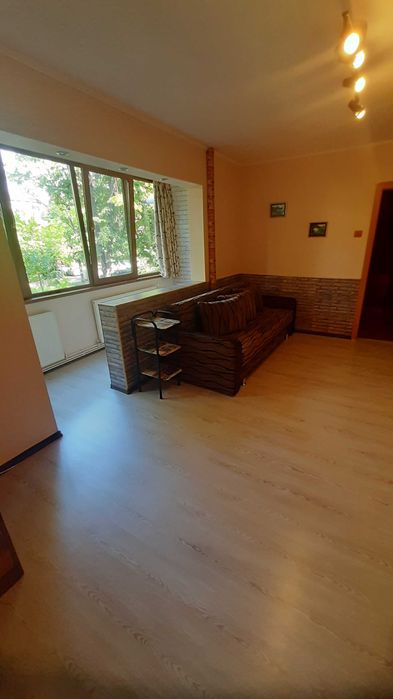 Proprietar, închiriez apartament 2 camere
