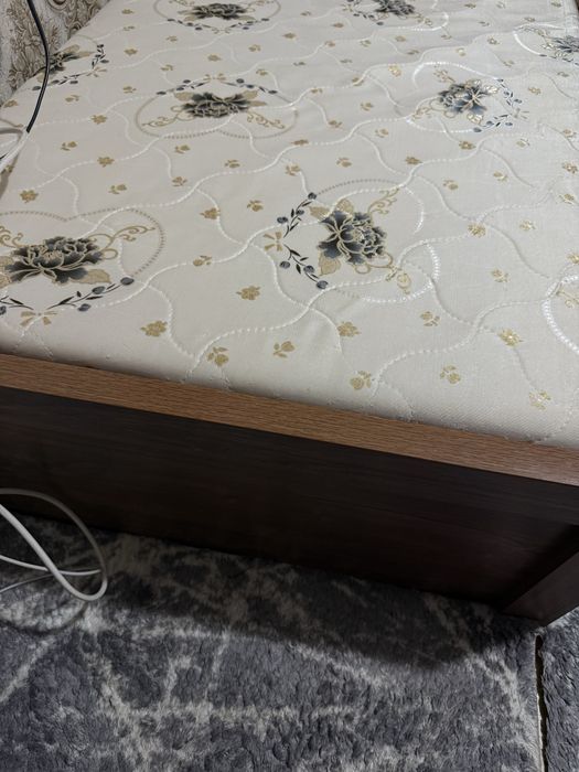 Продаю срочно кровать