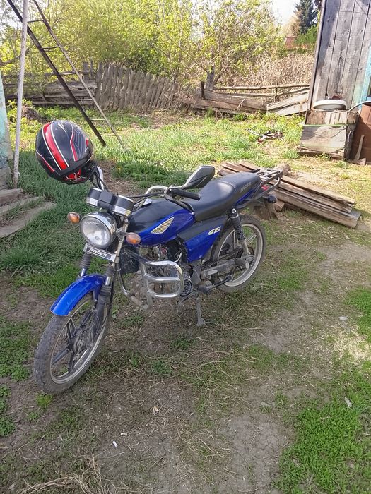 Продам мотоцикл,рейсер