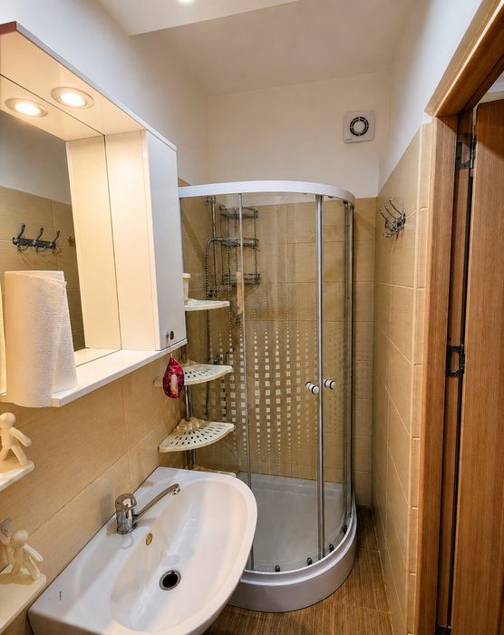 Garsonieră  (2 Camere) | Etaj 1 | Nord - Cocorilor | Gigacalorimetru/Bloc anvelopat