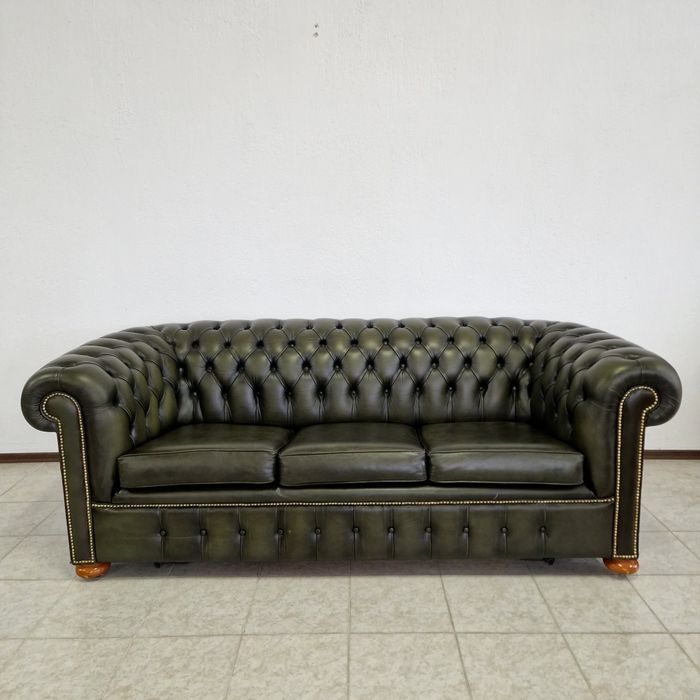 Chesterfild Честърфийлд