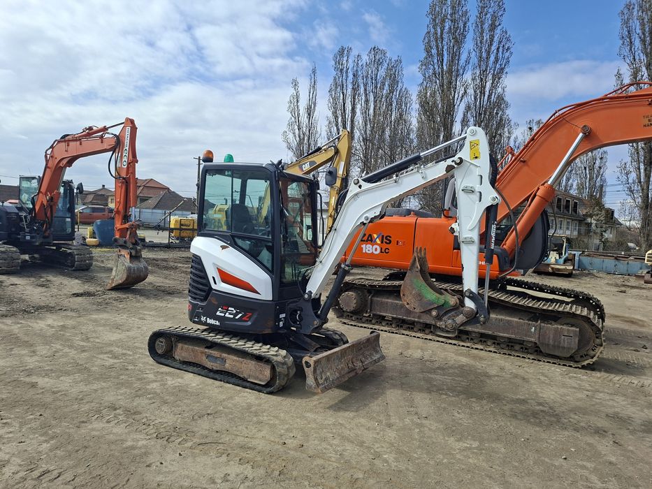 Vand miniexcavator bobcat E27z