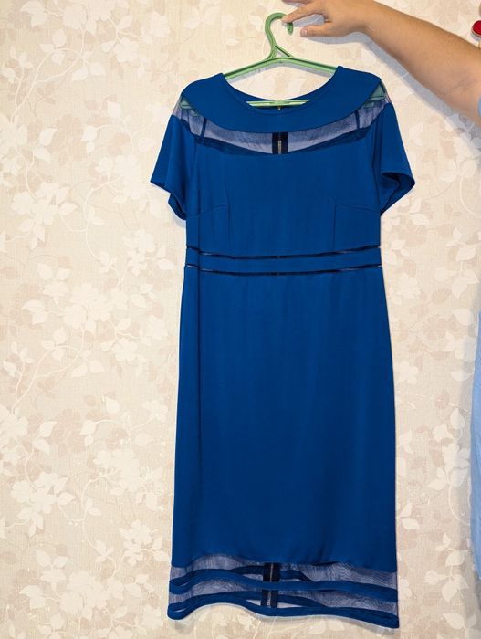 Платье праздничное