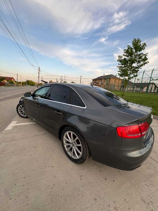 AUDI A4 2010 — imagine 4