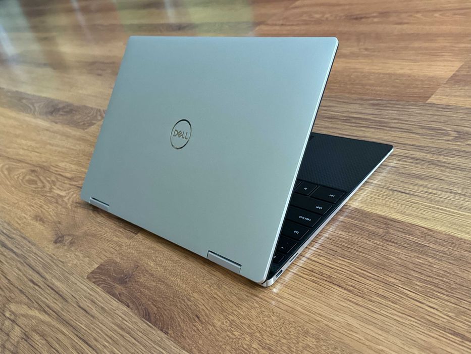 13.4' UHD+ Touch 2 in 1 i7-1185G7 DELL XPS 9310 16GB LPDDR4X/512GB NVMe/Подсветкa/Win 11/Бат 6ч.
