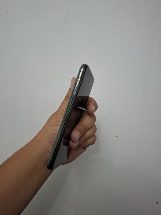 iPhone 11 ideal 64 talik