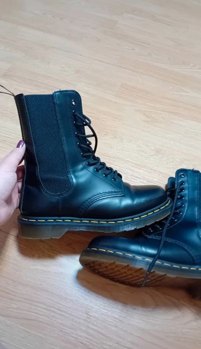 Dr Martens 1490 Harper