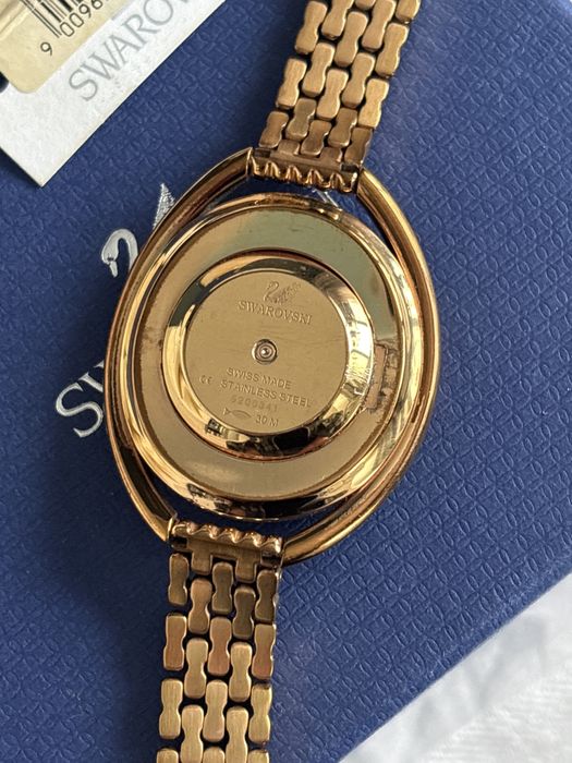 Swarovski часы продам
