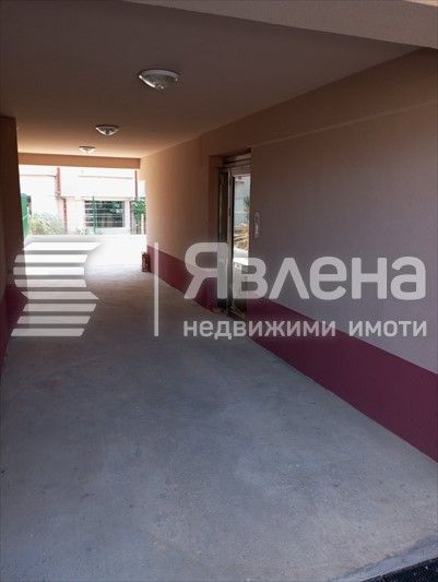 Продава се Тристаен апартамент в Бургас, Меден рудник - зона Г - 84 кв.м за 834 €/кв.м - Снимка #3