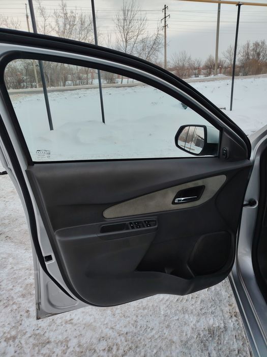 Продаю машину продаю