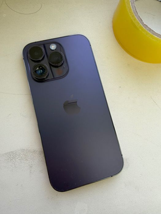 Продам Iphone 14 pro
