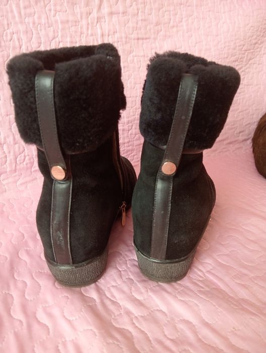 Ботинки женские.