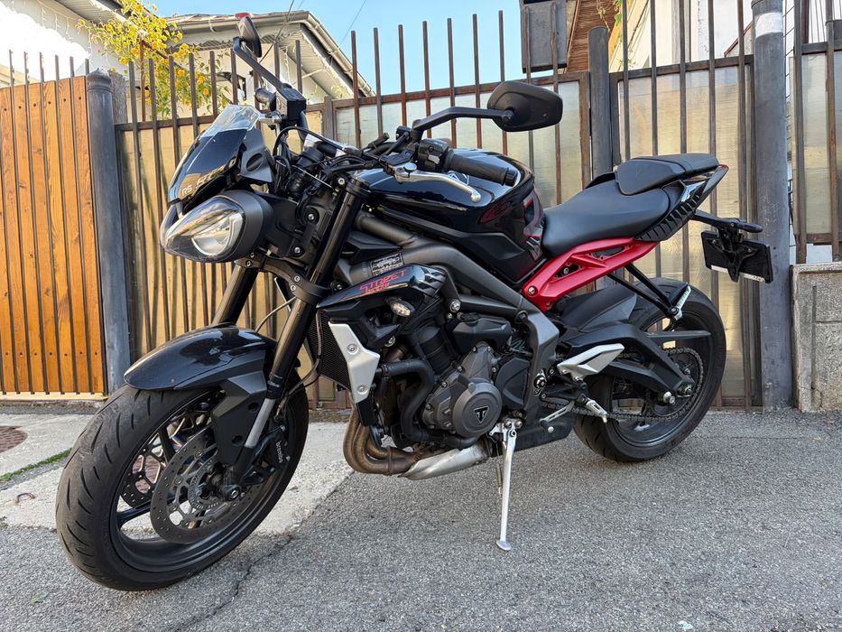 Triumph Street Triple 765 R
