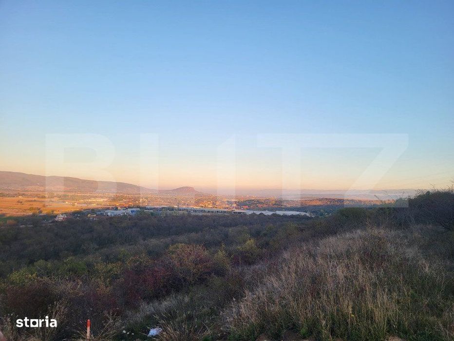 Teren INTRAVILAN - ECLUSIVITATE  BLITZ, 16.700 mp, zona Deva Noua