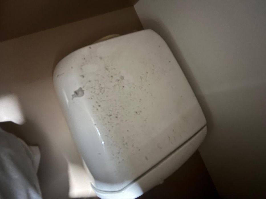 Унитаз и раковина