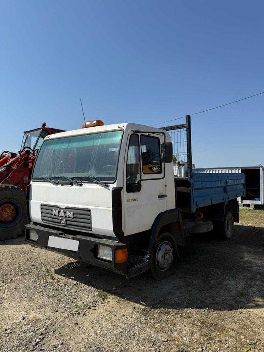 Vând Autobasculantă MAN 7.5 Tone