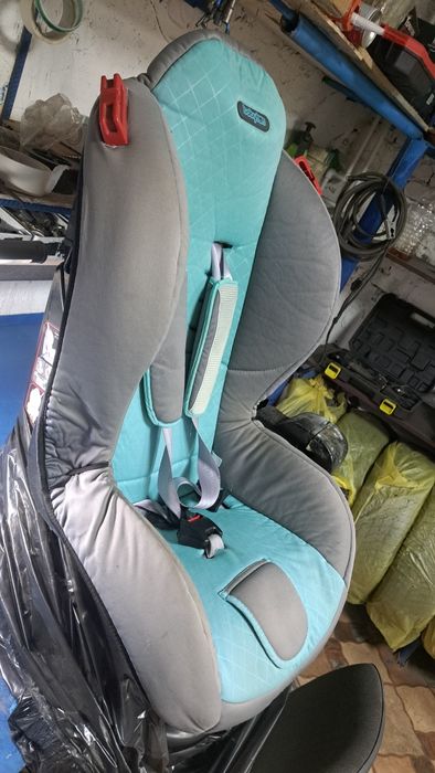 Детское кресло срочно продам