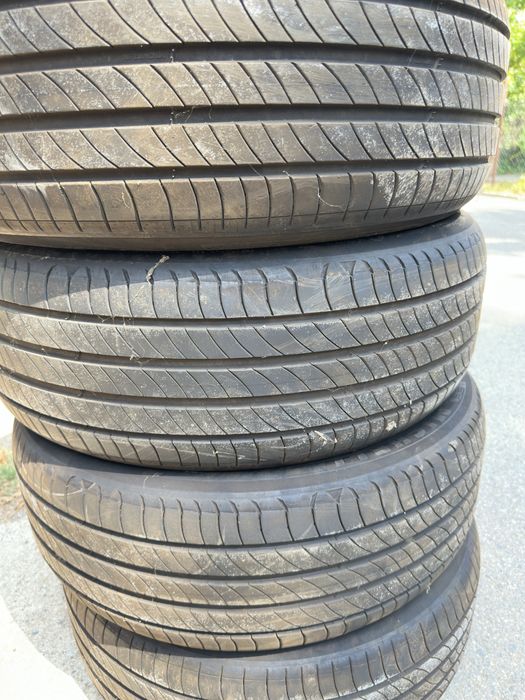 Гуми MICHELIN Primacy 4 -235/45R20
