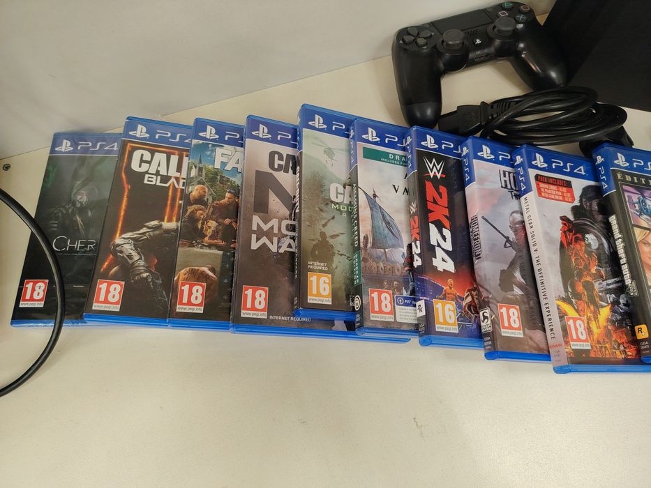 Хб! Playstation 4 Pro 1TB +13 игри