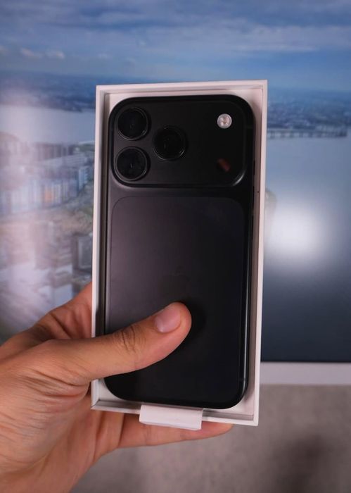 Iphone 18 pro 256gb новый