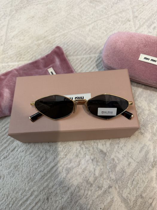 Очки Miu Miu 2026