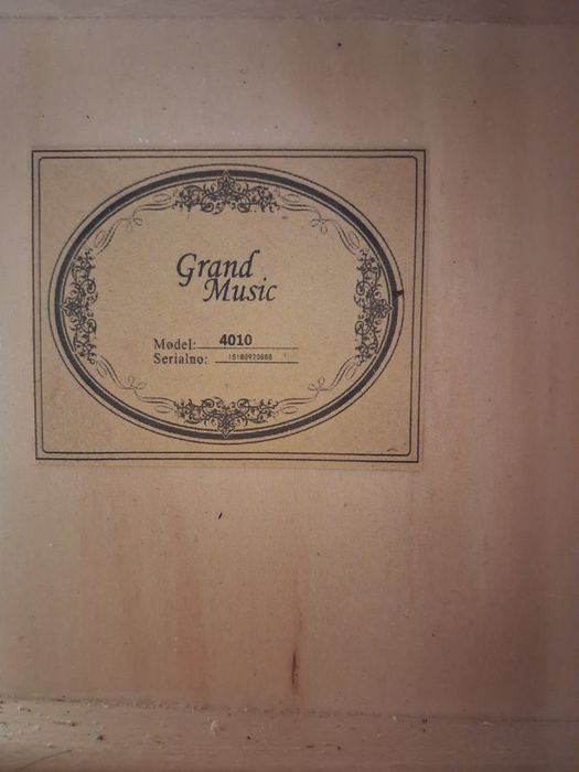 Акустик гитара GRAND MUSIC  Модел: 4010  новый