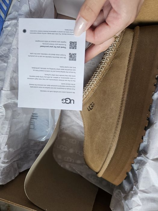 UGG tazz originali
