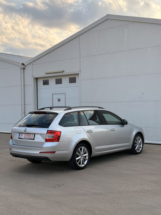 Skoda octavia 2016 1.6 dsg E6
