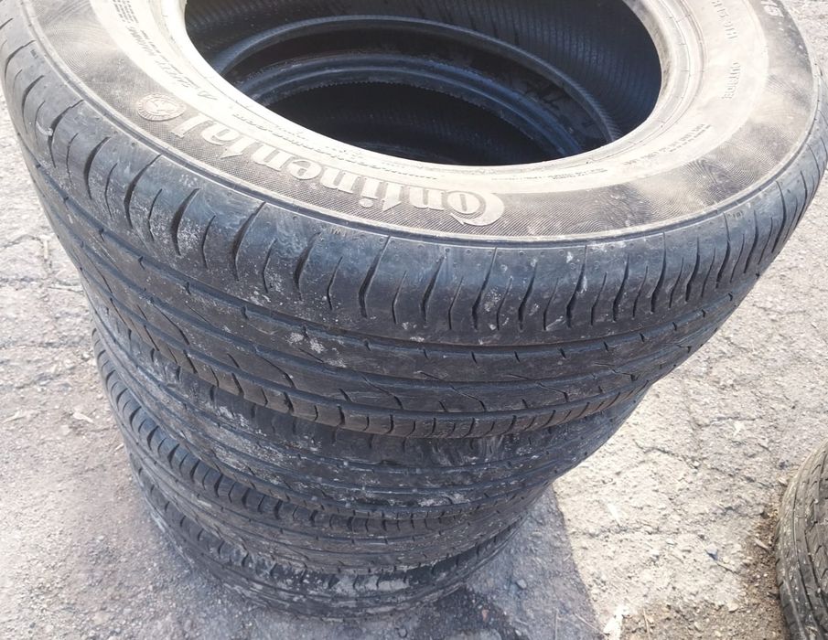 4 шины Continental 195 65 R15.