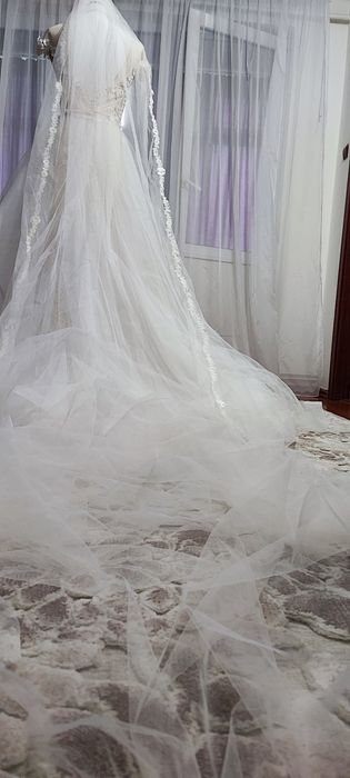 Rochie noua de mireasa1500 lei