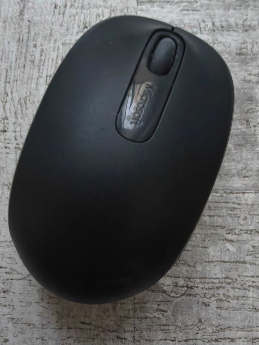 Mouse Microsoft Wireless Mobile 1850 negru, optic, 1000 dpi. Impecabil!