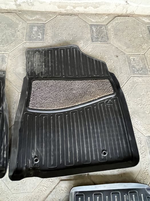 Полики на Lexus RX 350