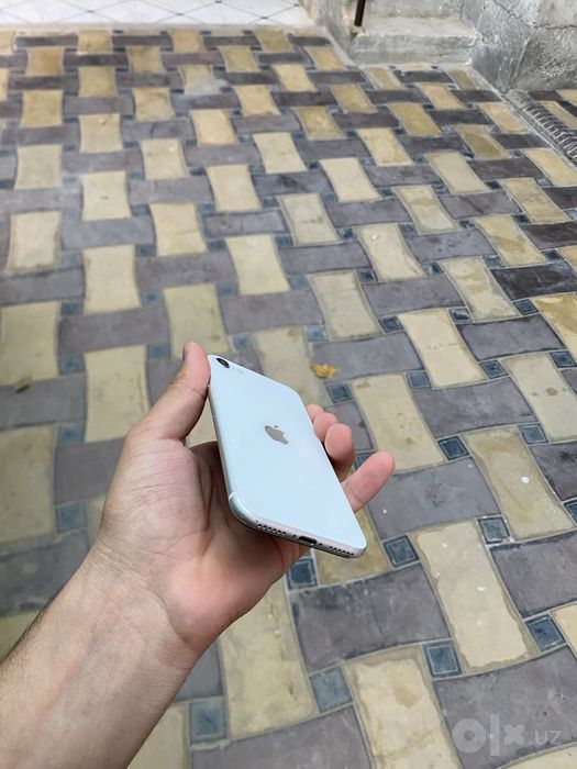 Iphone se 128 silver