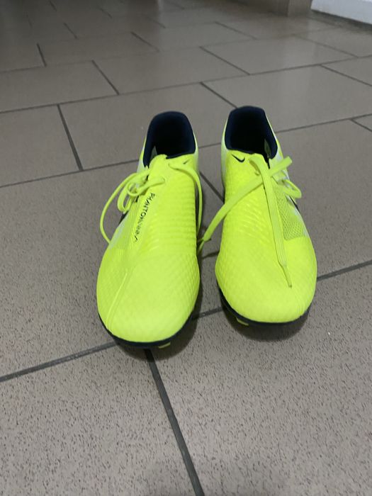 Ghete fotbal nike phantom