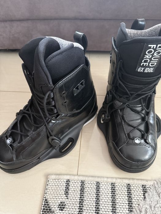 Booti wake Liquid Force 42-44