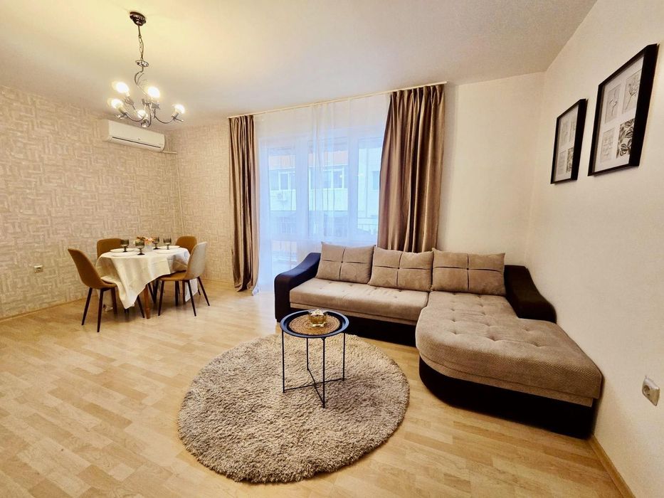 Дава се под наем Двустаен апартамент в Варна, Левски - 72 кв.м за 600 € - Снимка #2