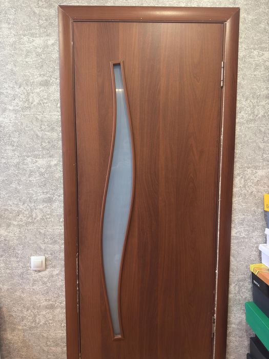 Продам двери межкомнатные