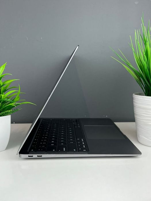 Ноутбук Apple MacBook Air, 8/256 ГБ
