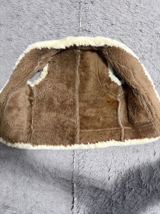 Продам детскую жилетку