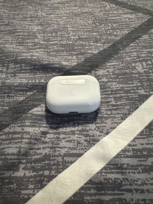 Căști wireless noi