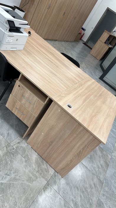 Столы офисные 3 шт