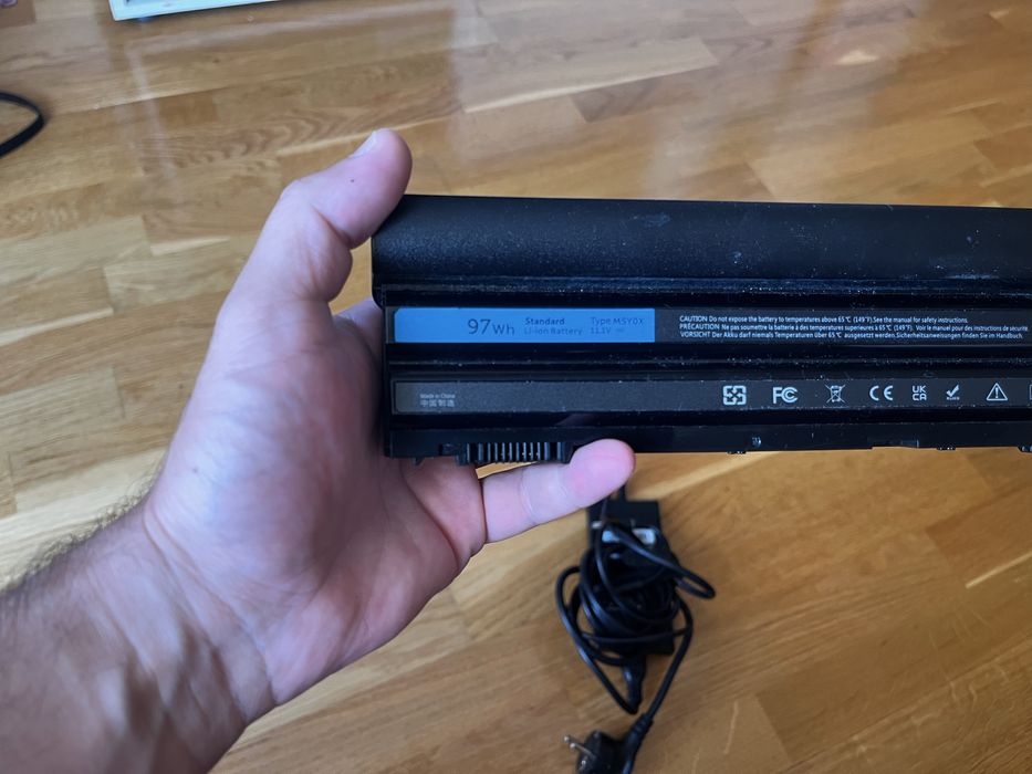 Лаптоп Dell E6430