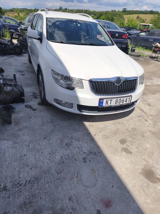 Dezmembrez Skoda superb 2012 1,6 tdi 2 0 tdi Dsg